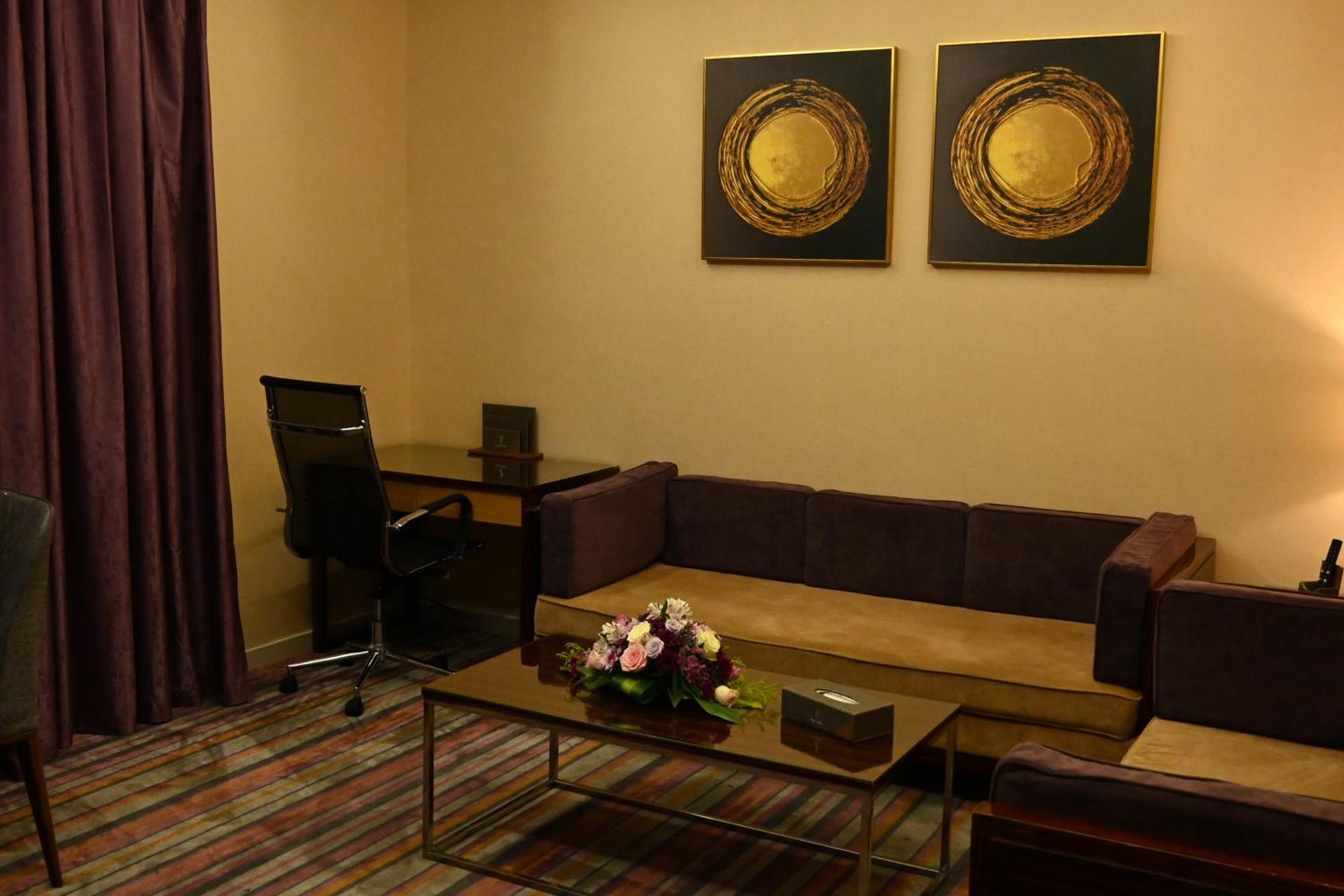 Elite Served Apartments Jeddah Ngoại thất bức ảnh