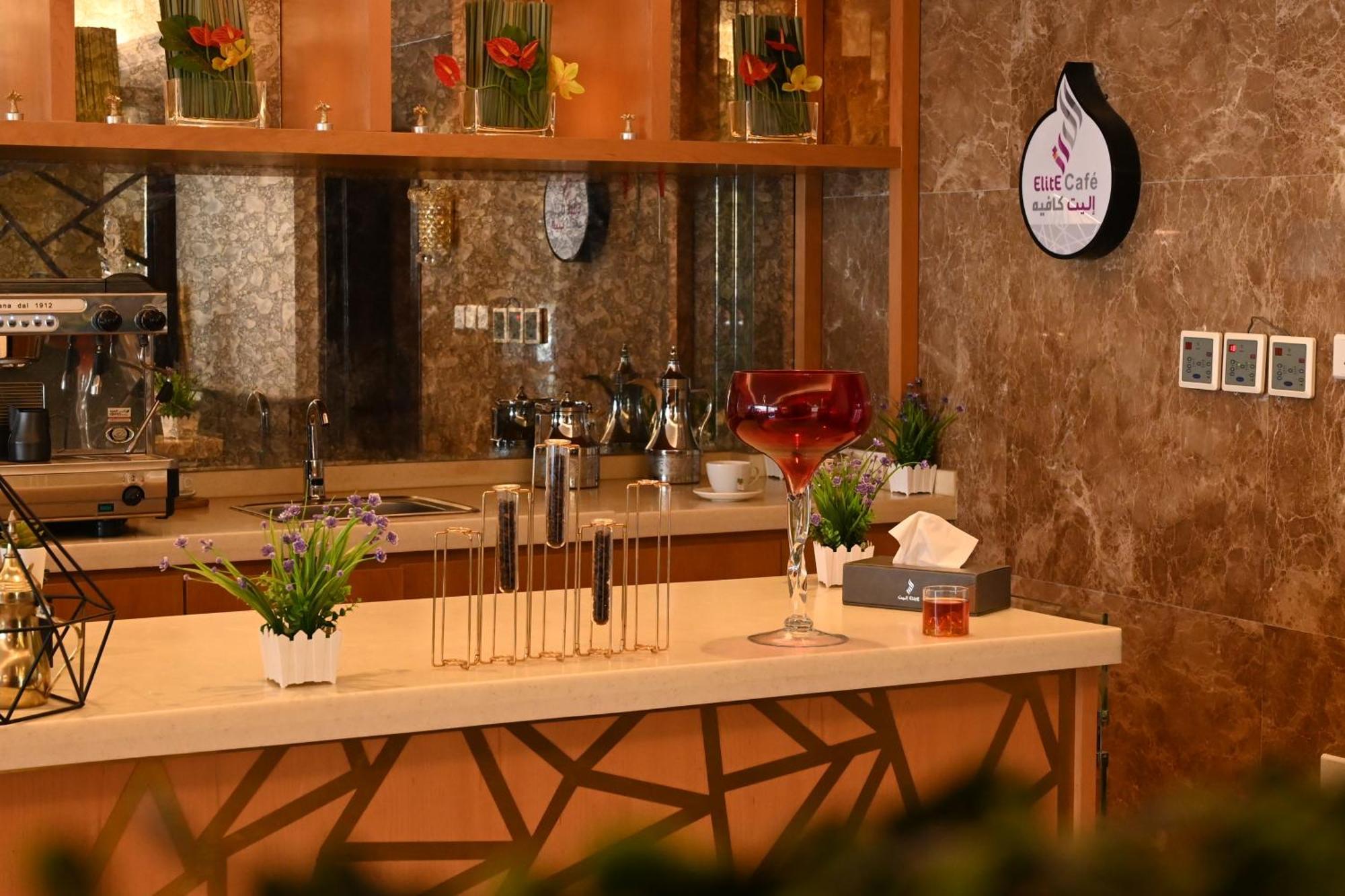 Elite Served Apartments Jeddah Ngoại thất bức ảnh