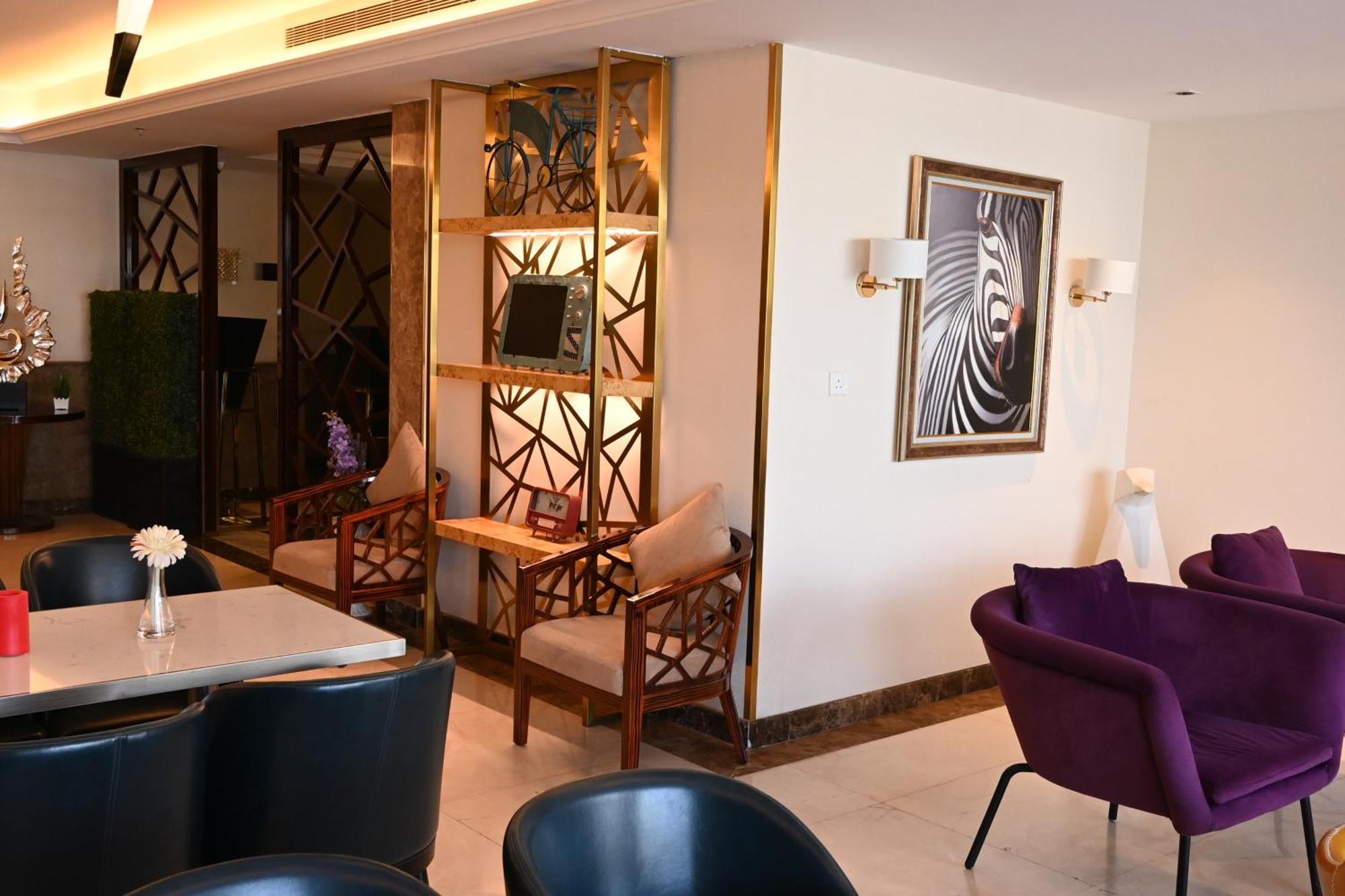 Elite Served Apartments Jeddah Ngoại thất bức ảnh